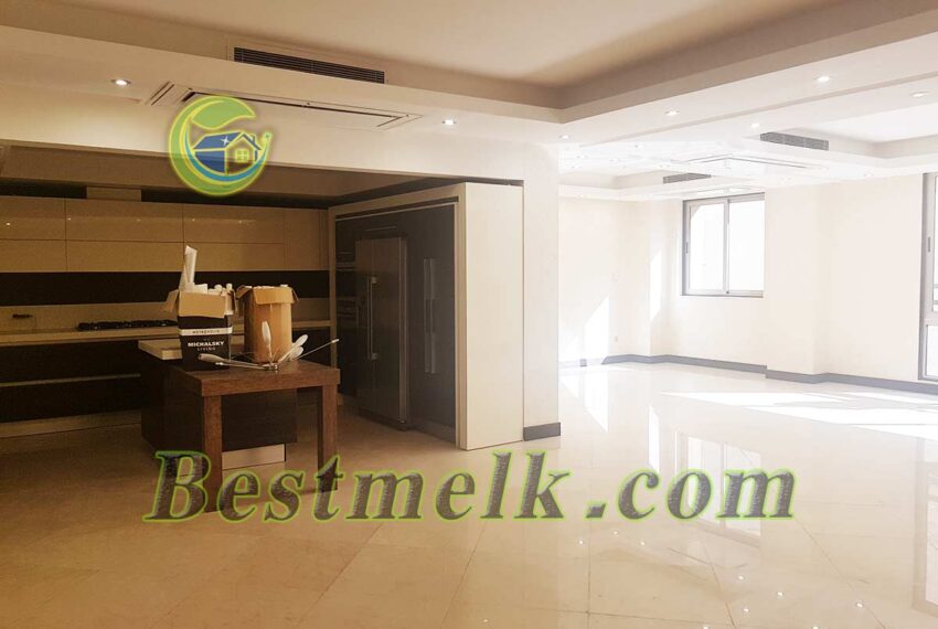 سعادت اباد۲۴ متری